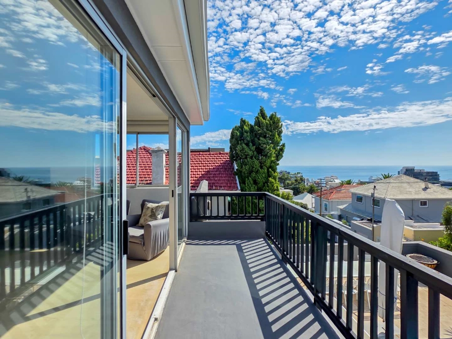 4 Bedroom Property for Sale in Fresnaye Western Cape